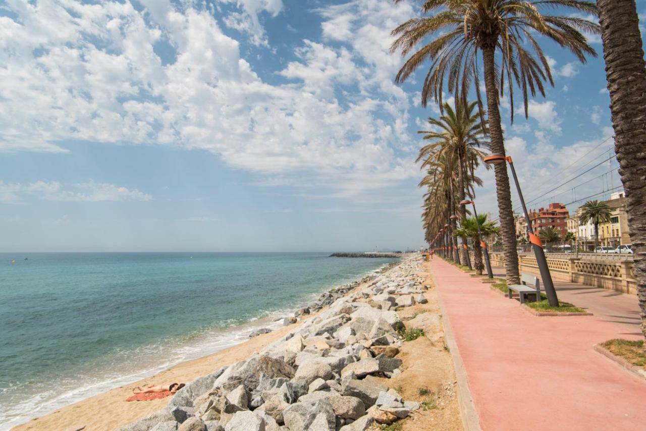 Vilamarlux II Vilassar De Mar Bagian luar foto
